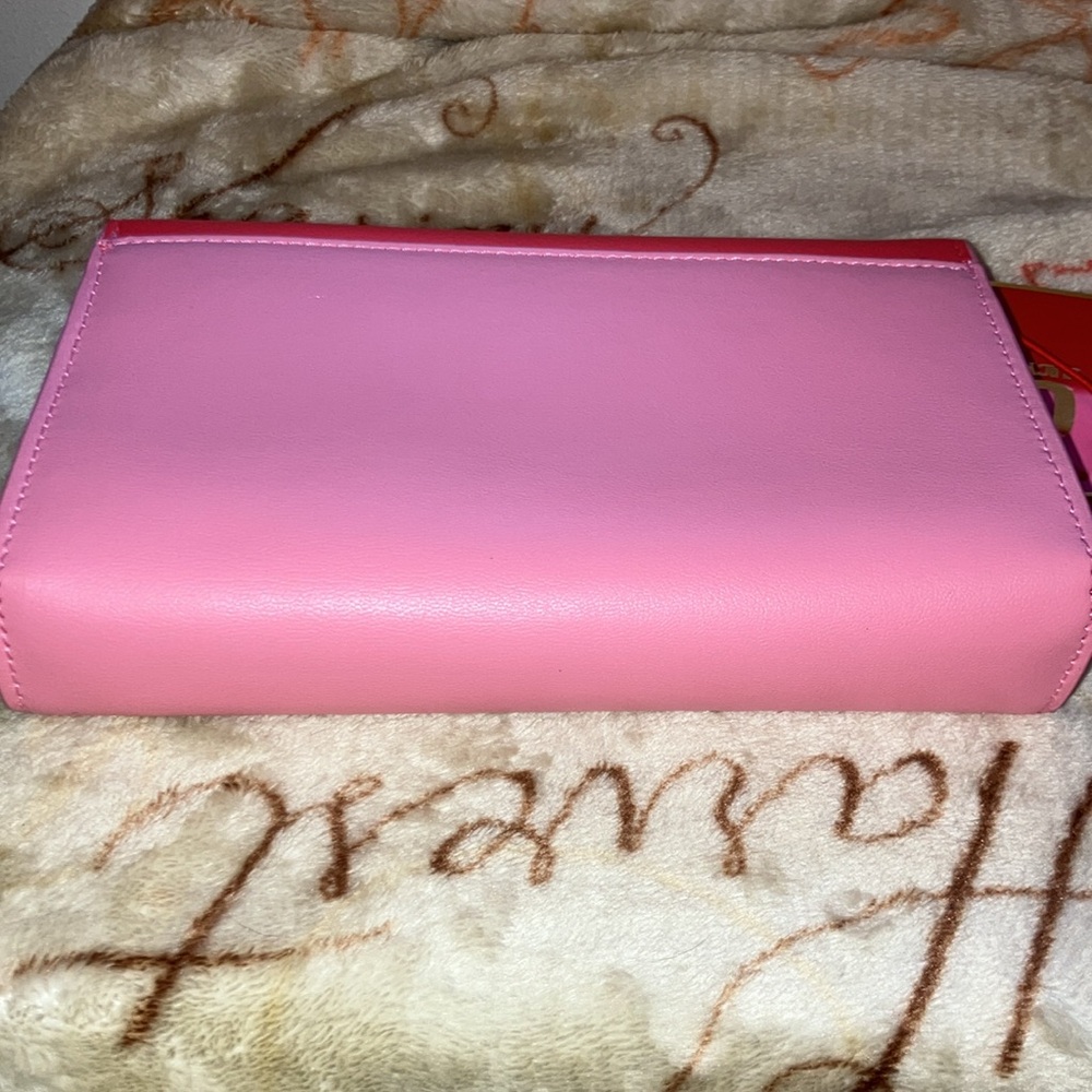 💕Juicy Couture crossbody bag💕 - Picture 4 of 5